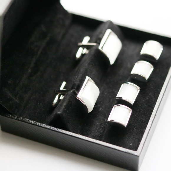 New Tateossian White and Silver Stud/Cufflink Set - Picture 2 of 4